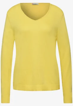 V-Neck Pullover
