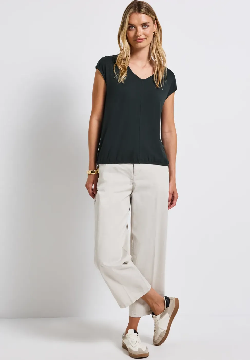 V-Neck Jersey-Shirt
