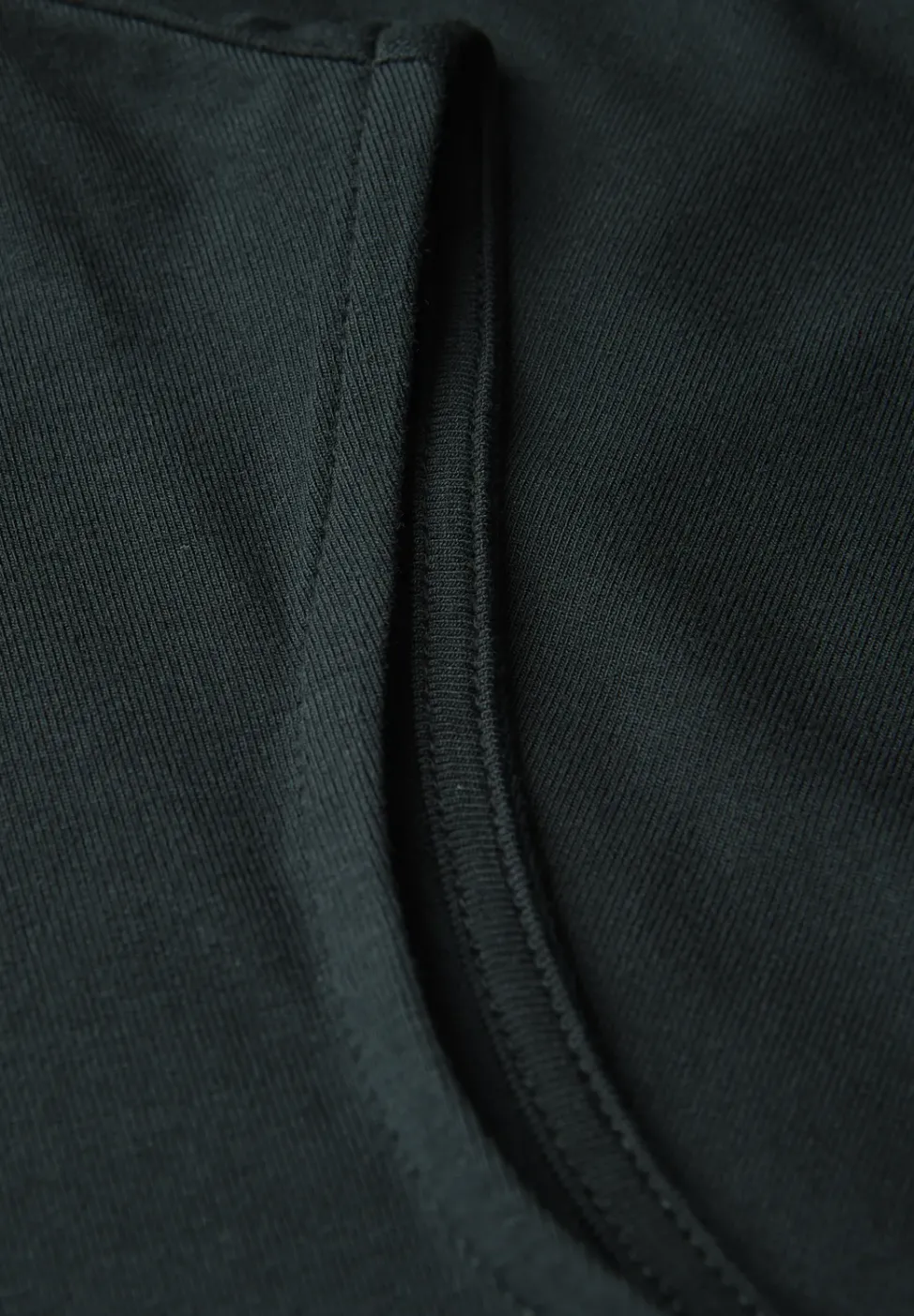 V-Neck Jersey-Shirt