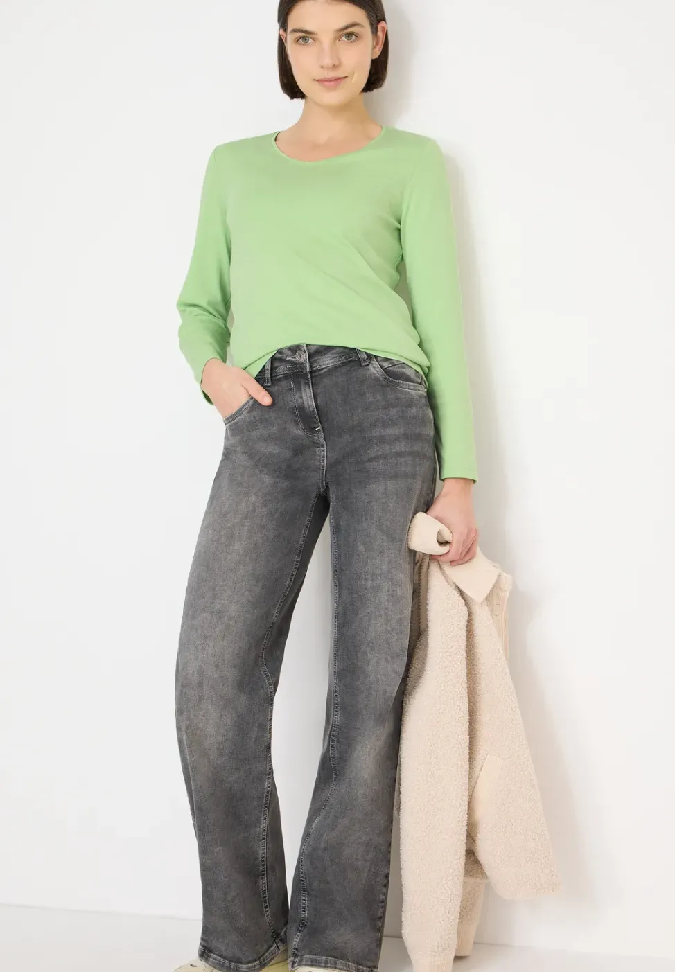 V-Neck Langarmshirt