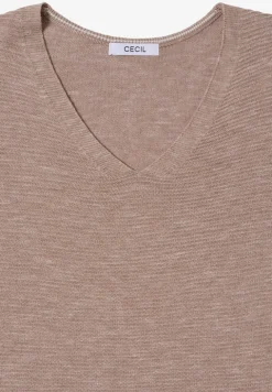 V-Neck Pullover