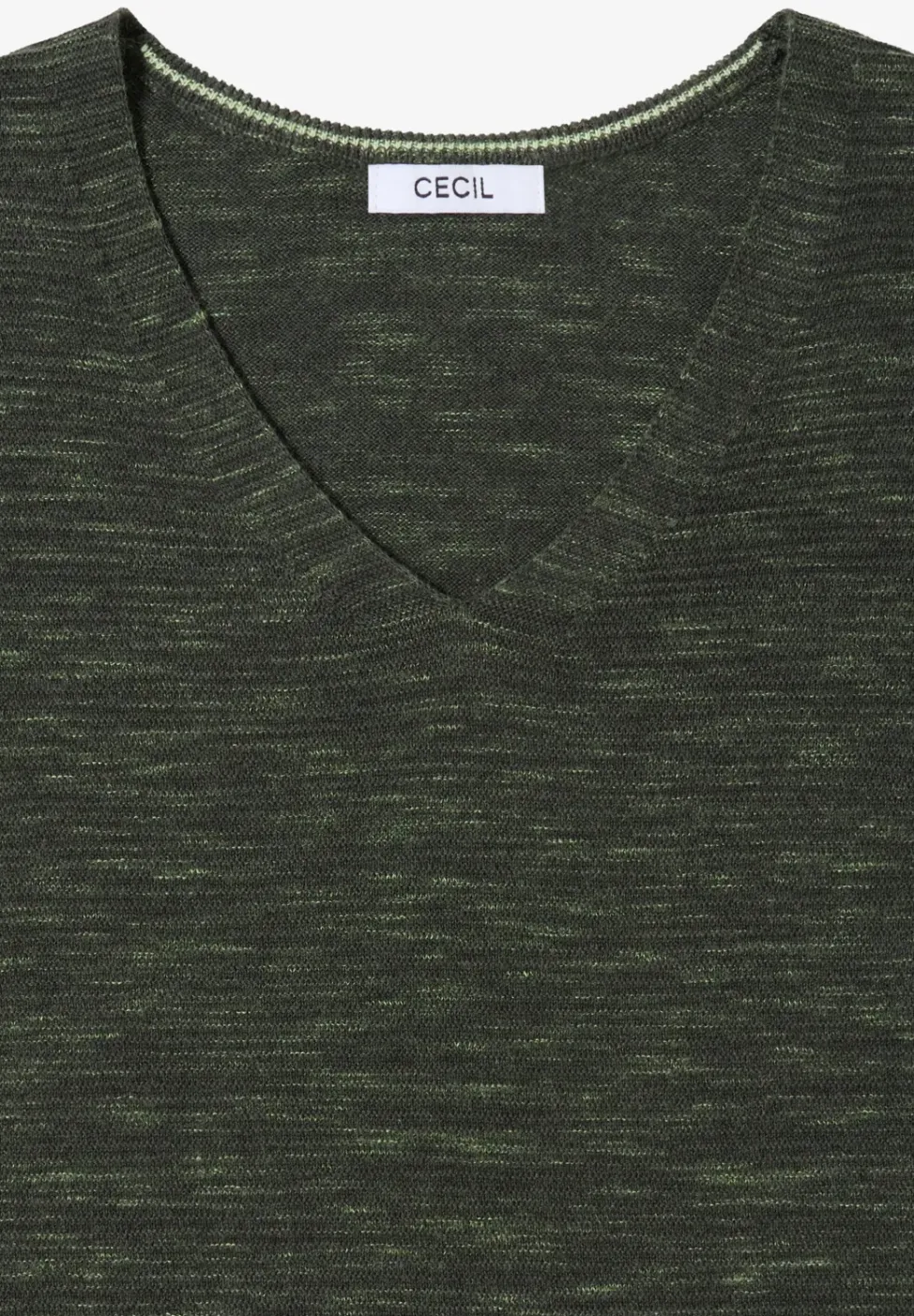 V-Neck Pullover