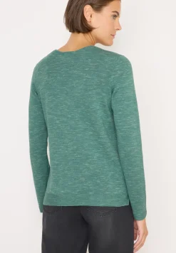 V-Neck Pullover