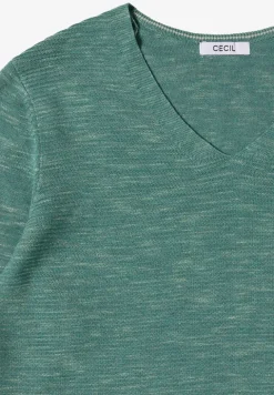 V-Neck Pullover