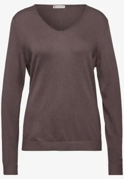V-Neck Pullover