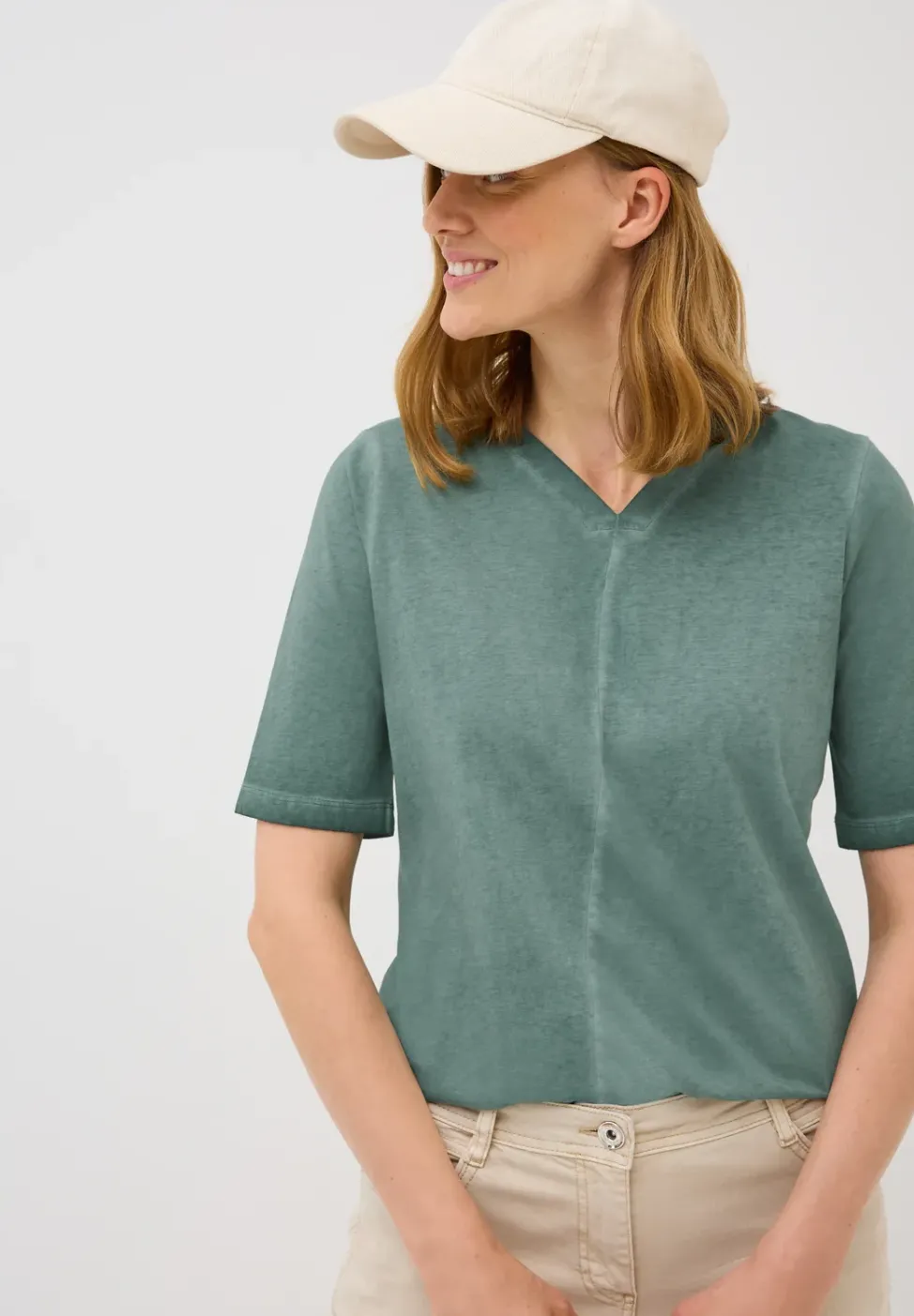 V-Neck Shirt im Washed-Look