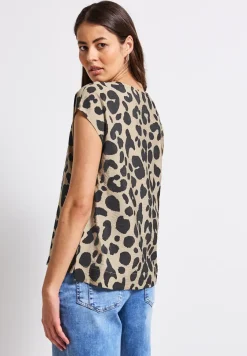 V-Neck Shirt mit Leo-Print