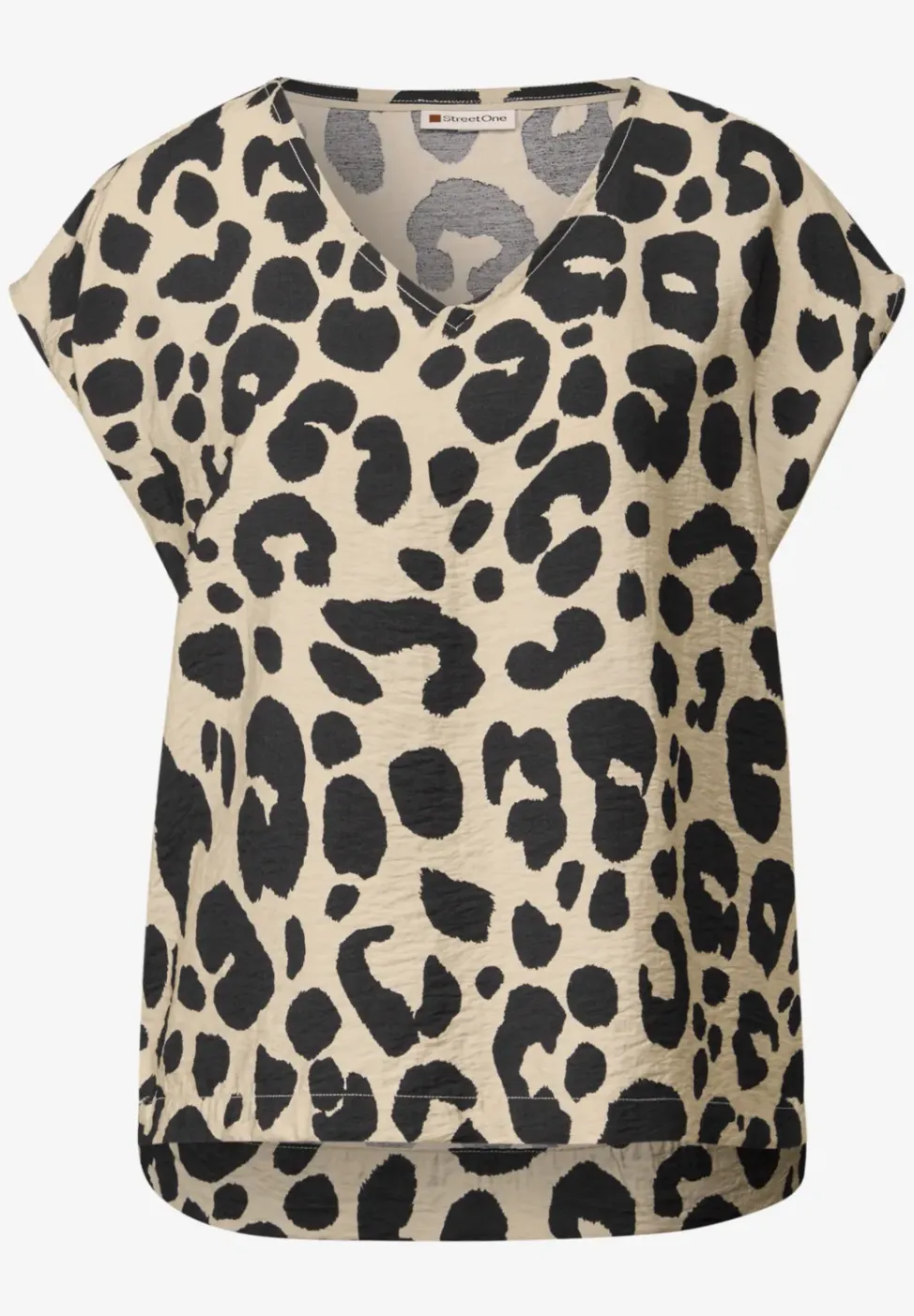 V-Neck Shirt mit Leo-Print