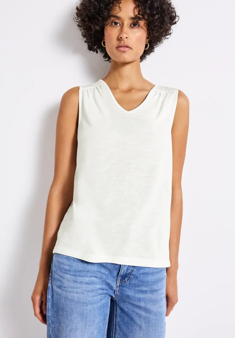V-Neck Top mit Spitze