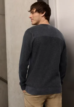 Washed-Look Strukturpullover