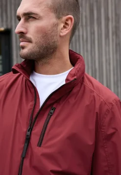 Wasserabweisende Jacke