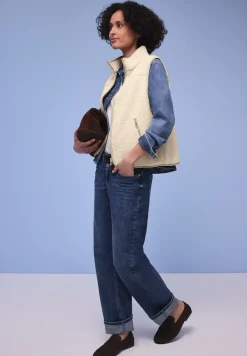 Weste aus Teddy-Material mit Zipper