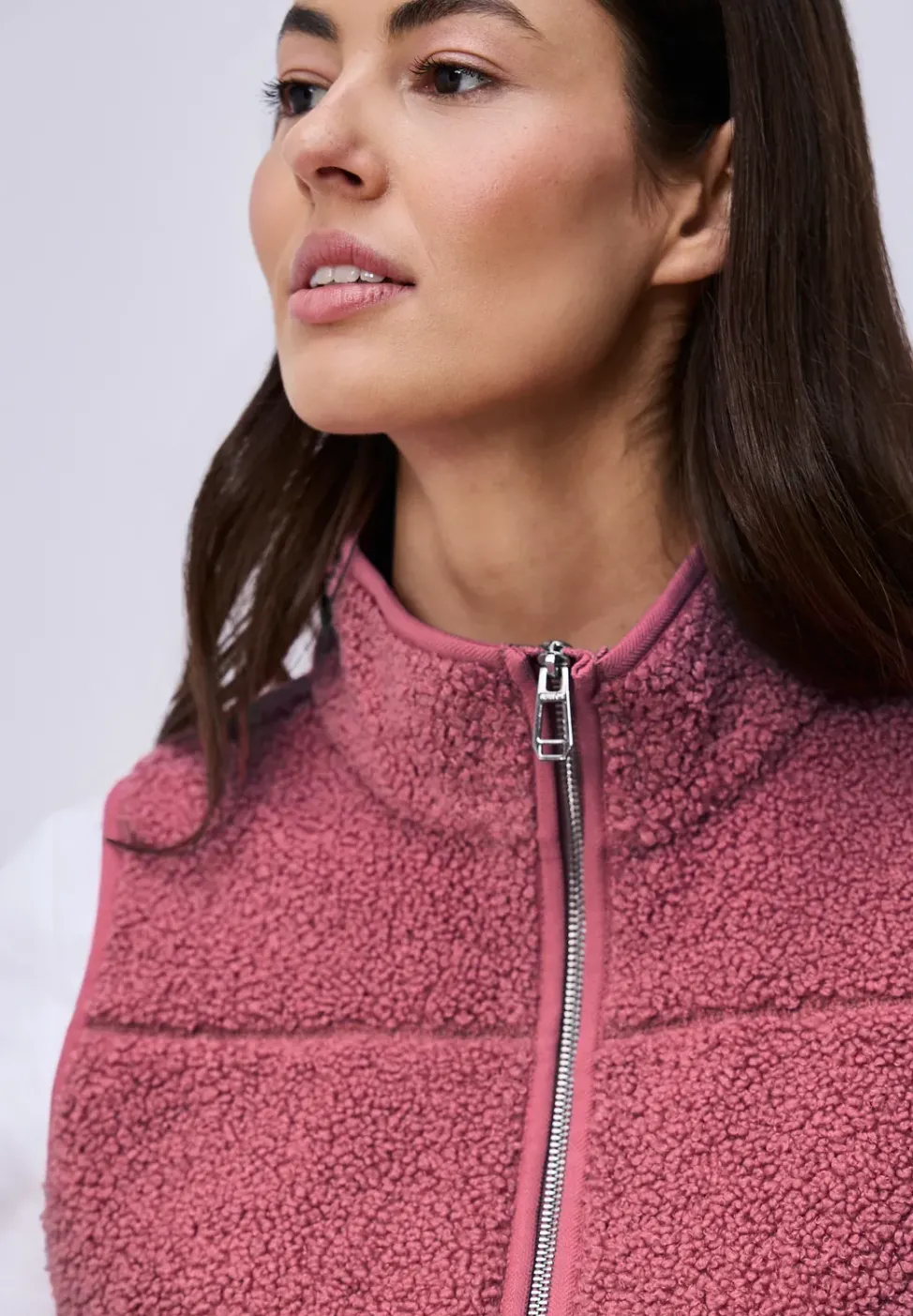 Weste aus Teddy-Material mit Zipper