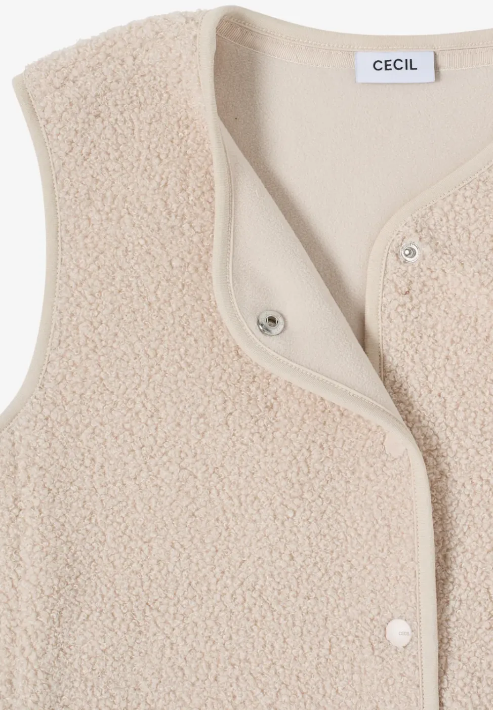 Weste aus Teddy-Material mit Rundhals