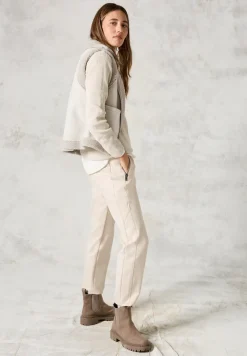 Weste im Velours-Look