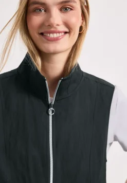 Weste mit Zipper und Tunnelzug