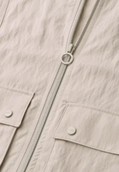 Weste mit Zipper und Tunnelzug