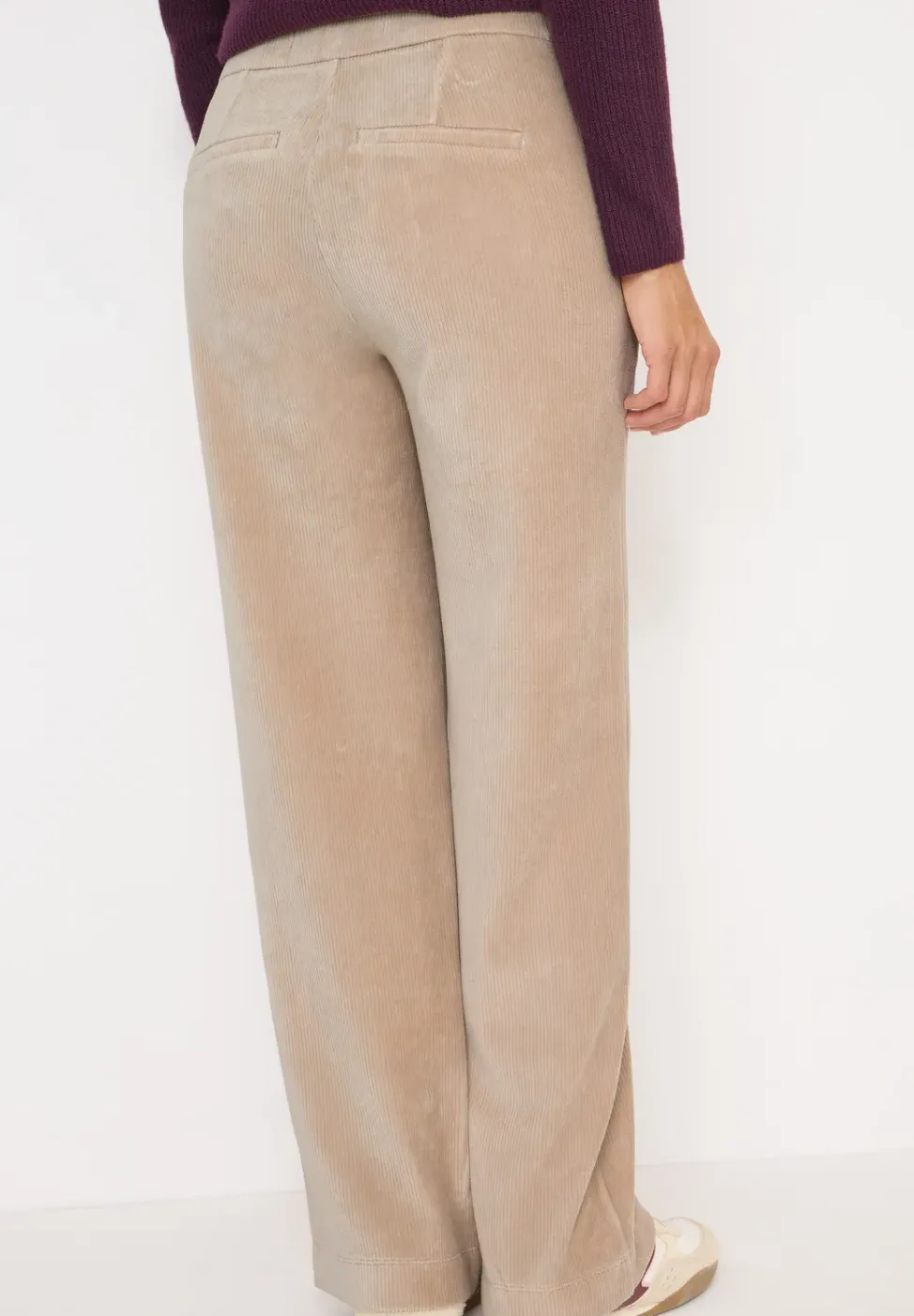 Wide Leg Cordhose