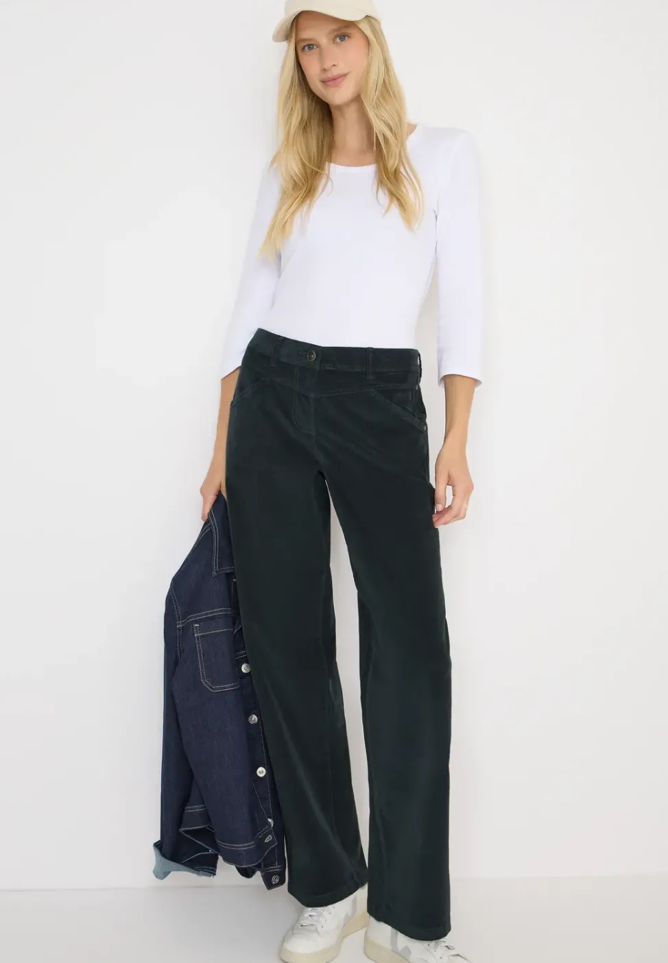 Wide Leg Cordhose