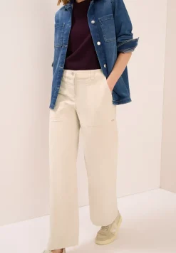 Wide Leg Cordhose