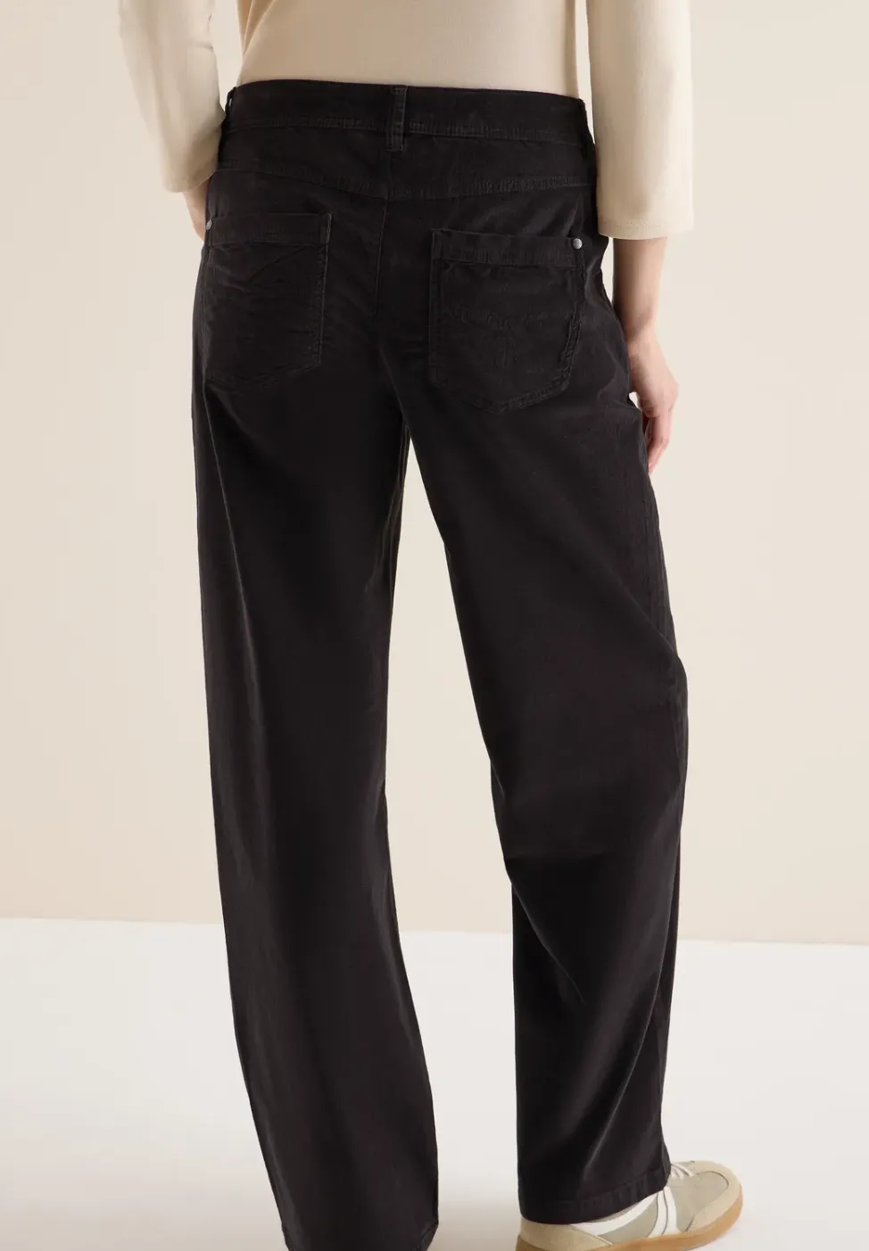 Wide Leg Cordhose