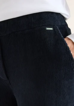 Wide Leg Cordhose