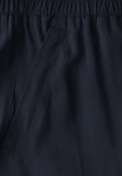 Wide Leg Hose