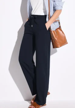 Wide Leg Hose