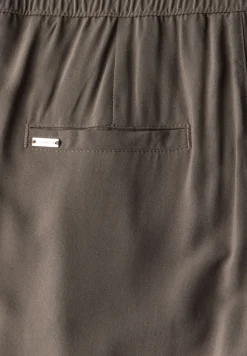 Wide Leg Hose