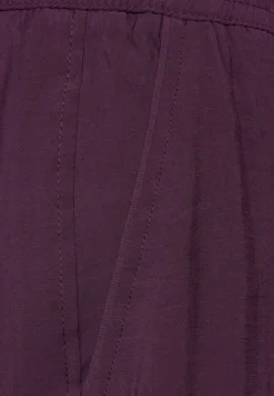 Wide Leg Hose