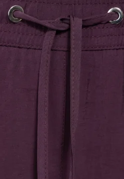 Wide Leg Hose