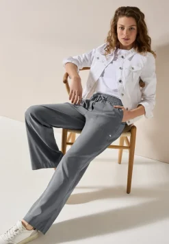 Wide Leg Hose