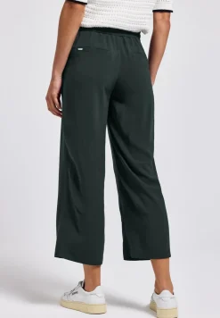 Wide Leg Hose