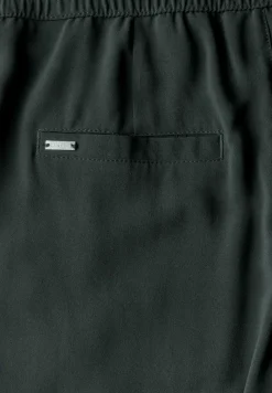 Wide Leg Hose