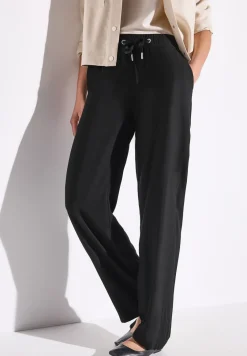 Wide Leg Hose