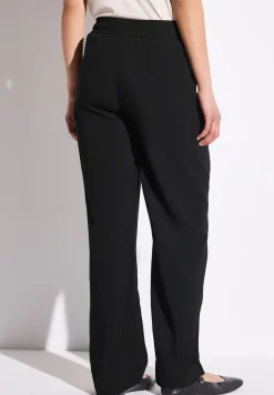 Wide Leg Hose