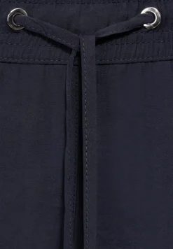 Wide Leg Hose