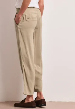 Wide Leg Hose