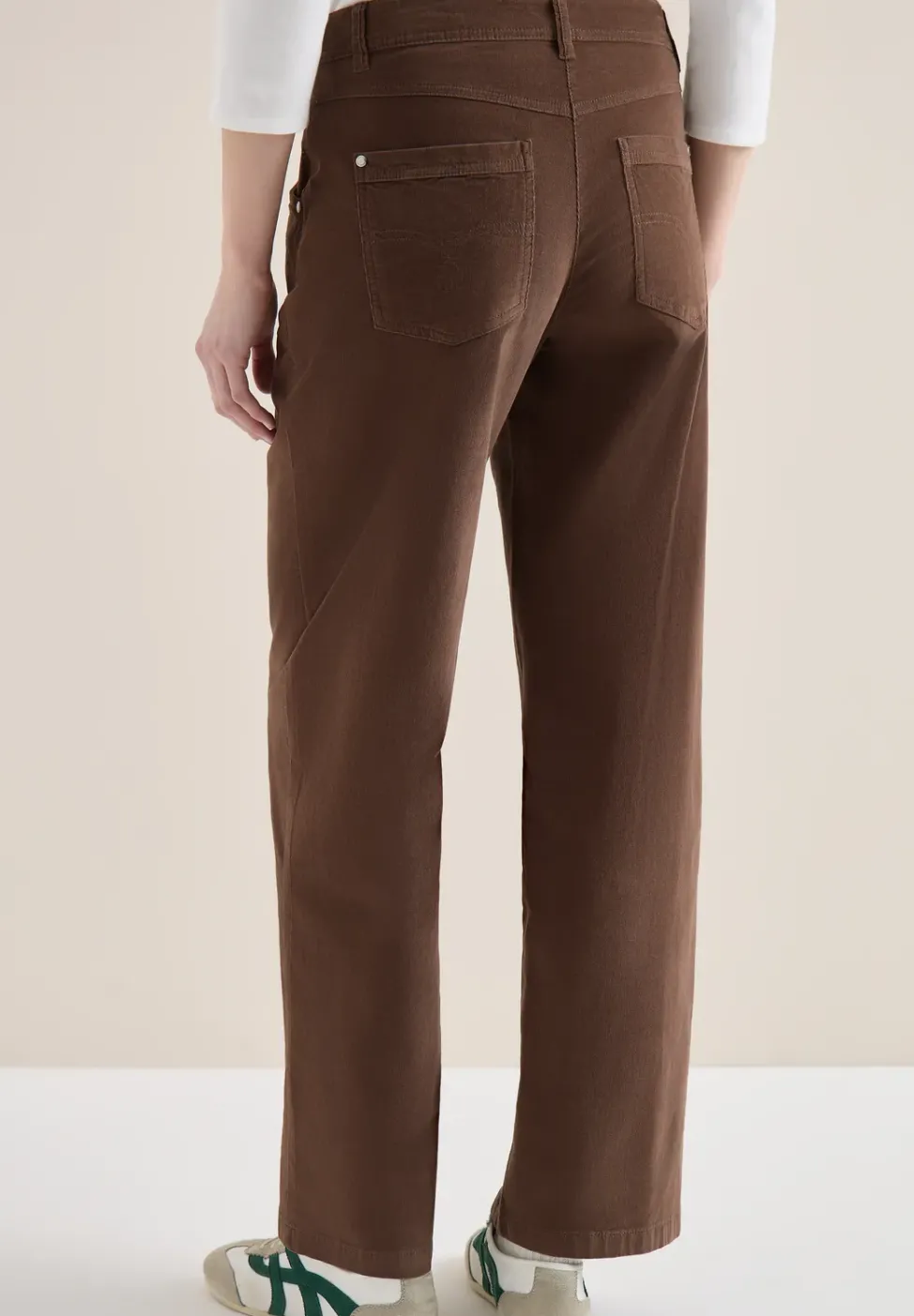 Wide Leg Hose