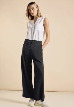 Wide Leg Hose