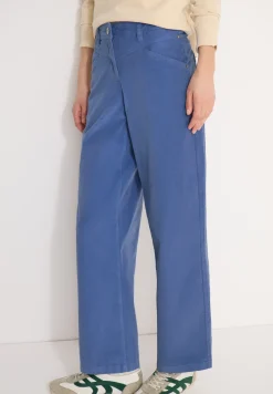 Wide Leg Hose