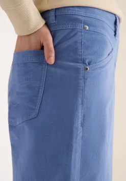 Wide Leg Hose