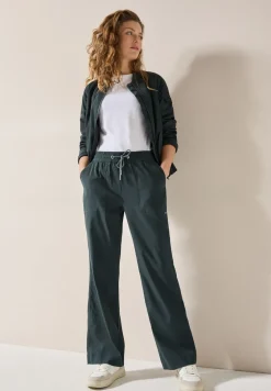Wide Leg Hose