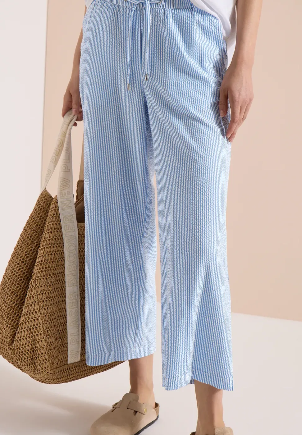 Wide Leg Hose in Seersuckerqualität