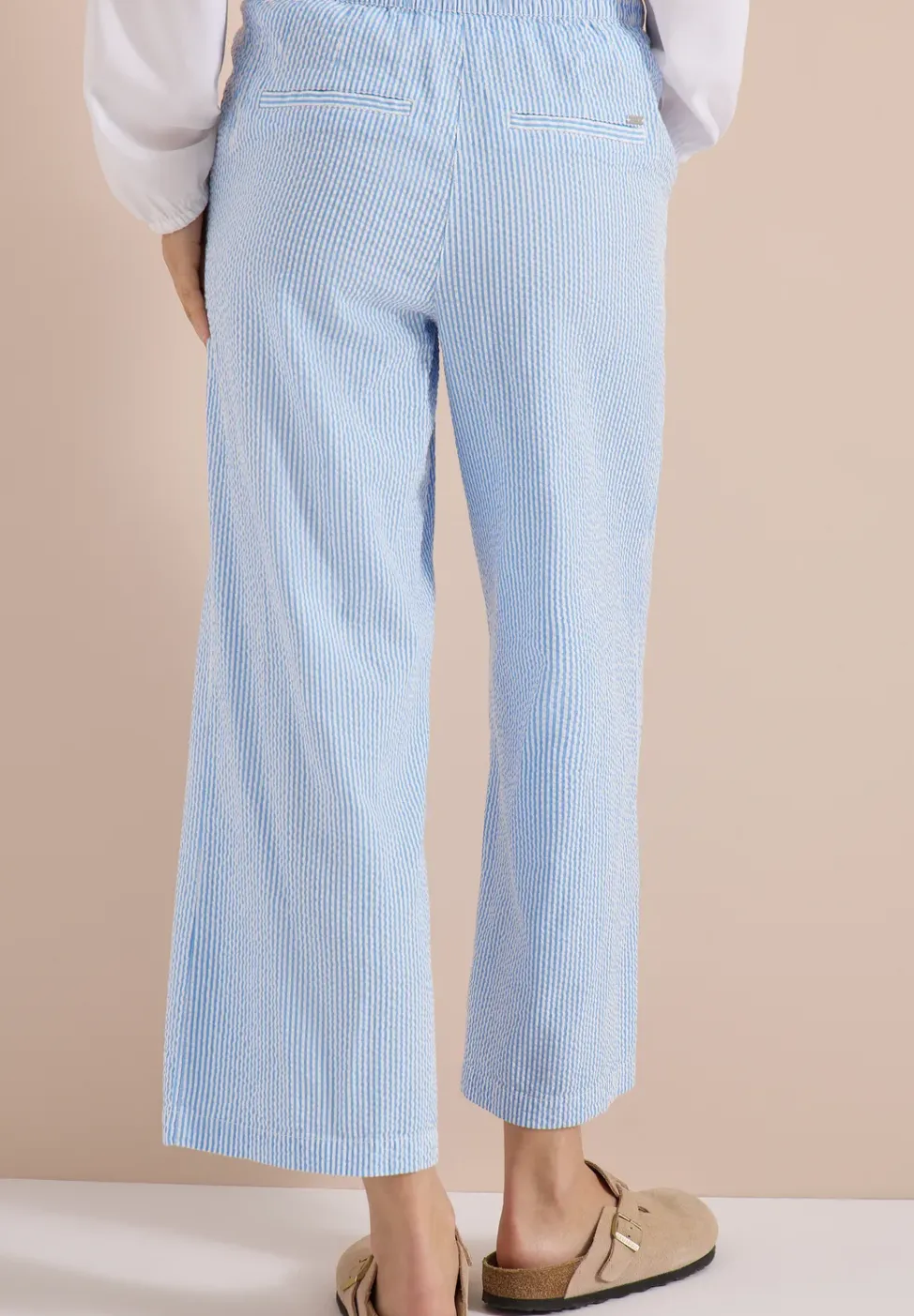 Wide Leg Hose in Seersuckerqualität