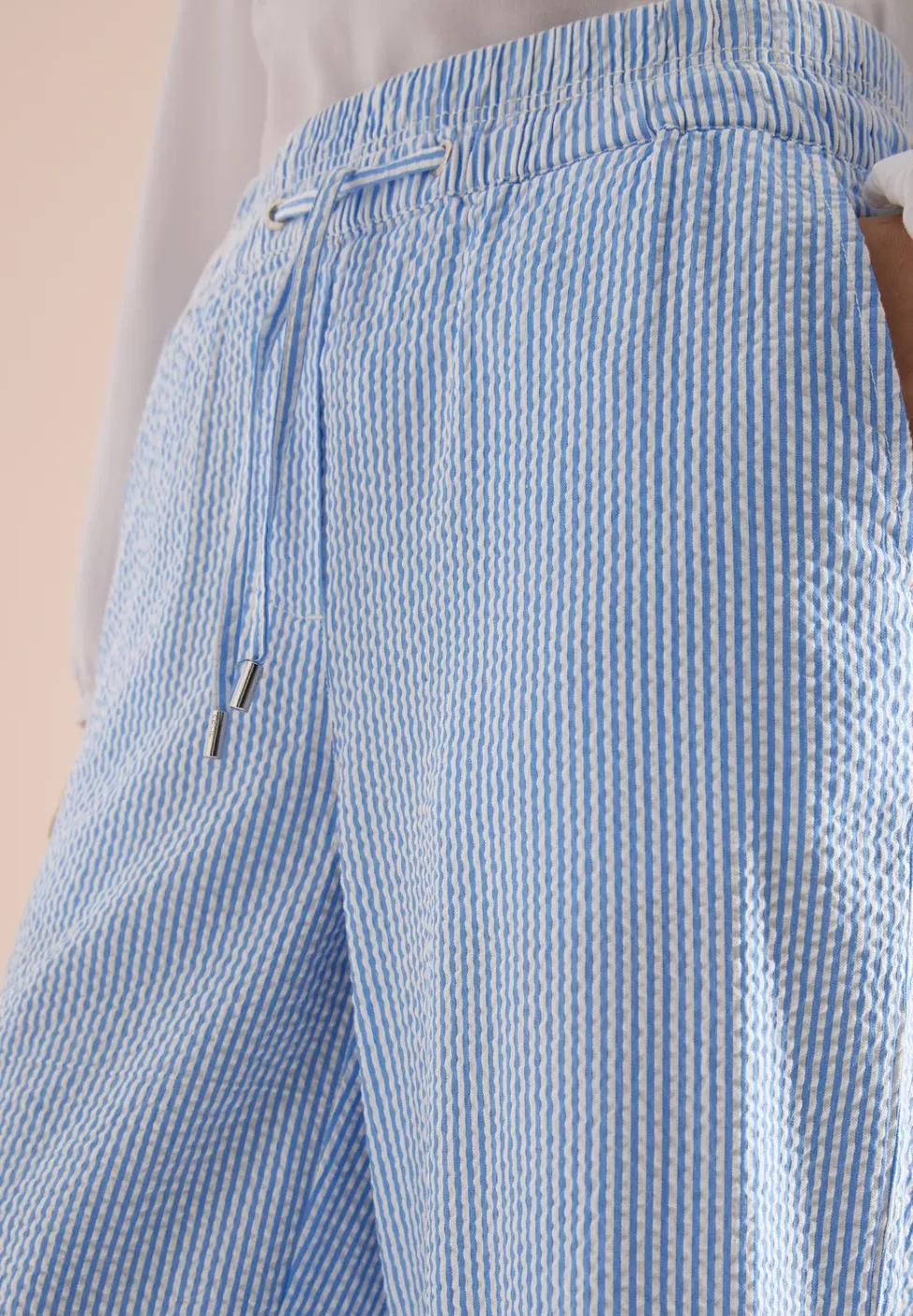 Wide Leg Hose in Seersuckerqualität