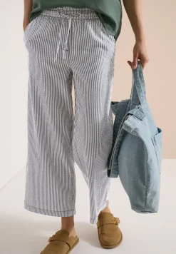 Wide Leg Hose in Seersuckerqualität