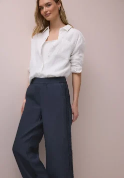 Wide Leg Hose mit Crochet Tape