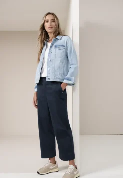Wide Leg Hose mit Knopfdetail