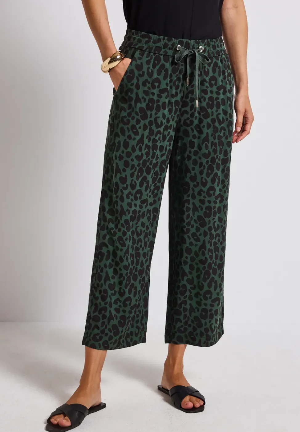 Wide Leg Hose mit Leo-Print